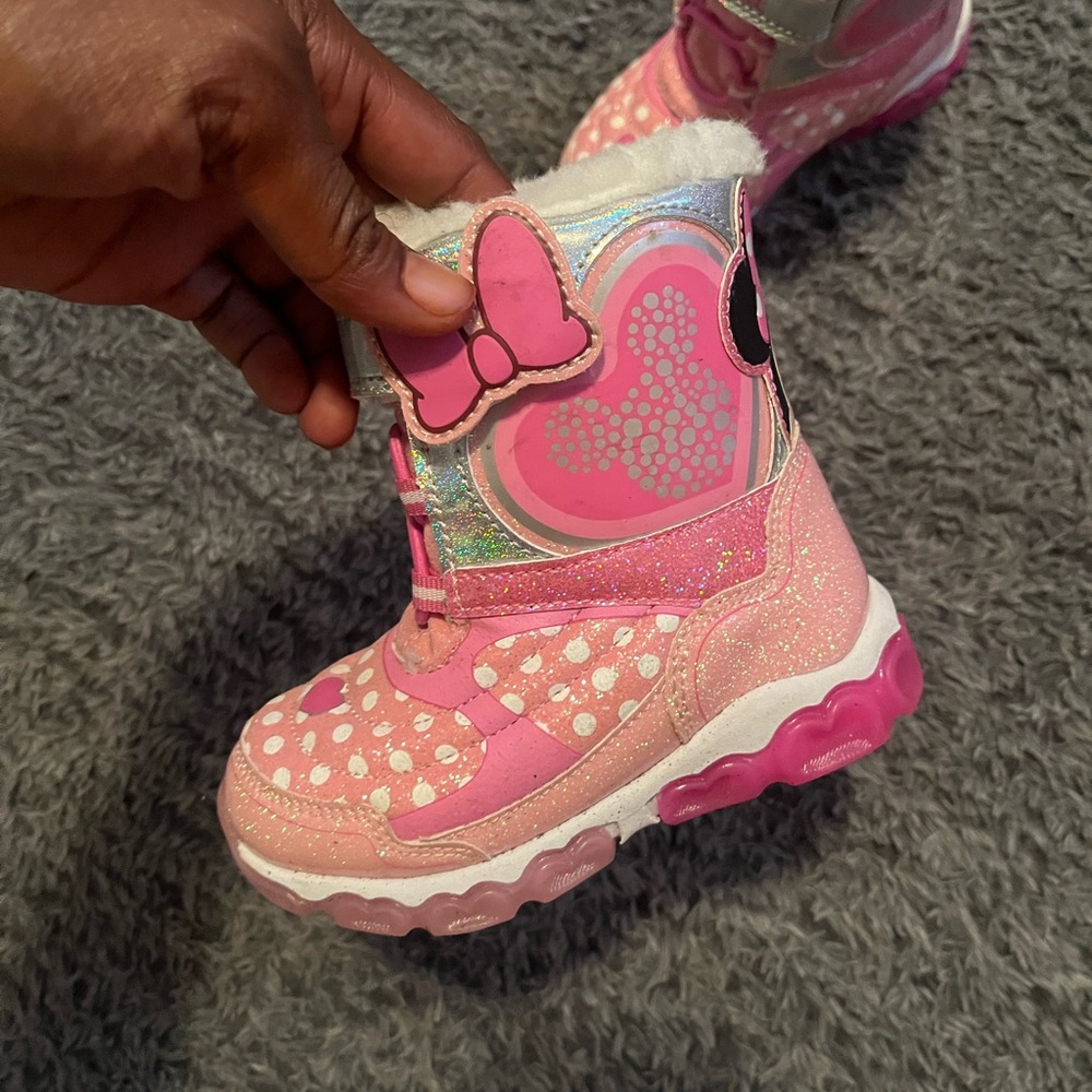 Pink Kids Minnie Mouse Boots with Bow Design